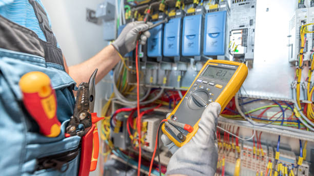 Best Affordable Emergency Electrician  in Holiday City South, NJ